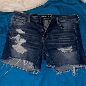Size 16 AE shorts
